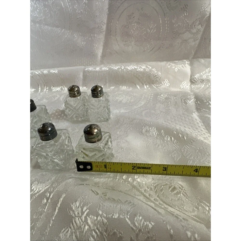 Unbranded total see